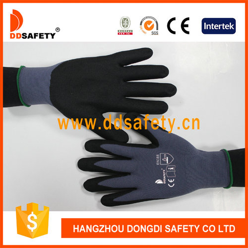 Grey nylon with black nitrile glove Grey nylon with black nitrile glove